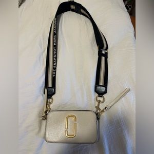 MARC JACOBS SNAPSHOT CROSSBODY BAG